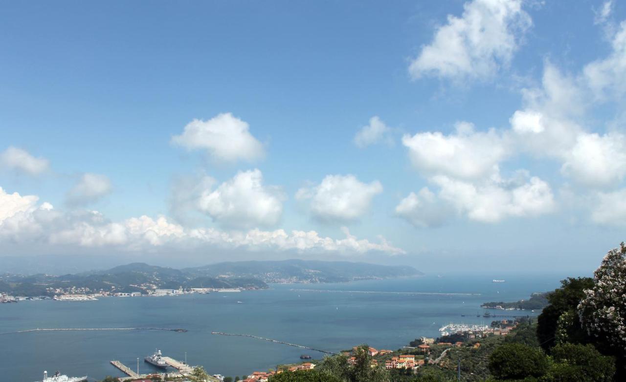 Agriturismo Terrazza Sul Golfo - Il Casale La Spezia Exterior foto
